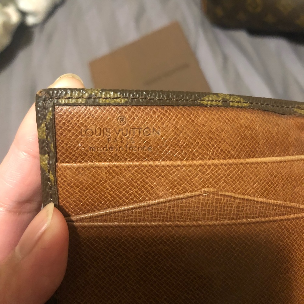 Authentic LV wallet